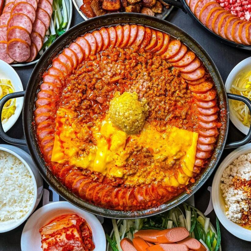 구로디지털단지 점심 맛집 부대찌개대사관